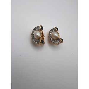 Richelieu Vintage Faux Pearl Rhinestone Gold Tone Clip On Post Earrings Navy Cab